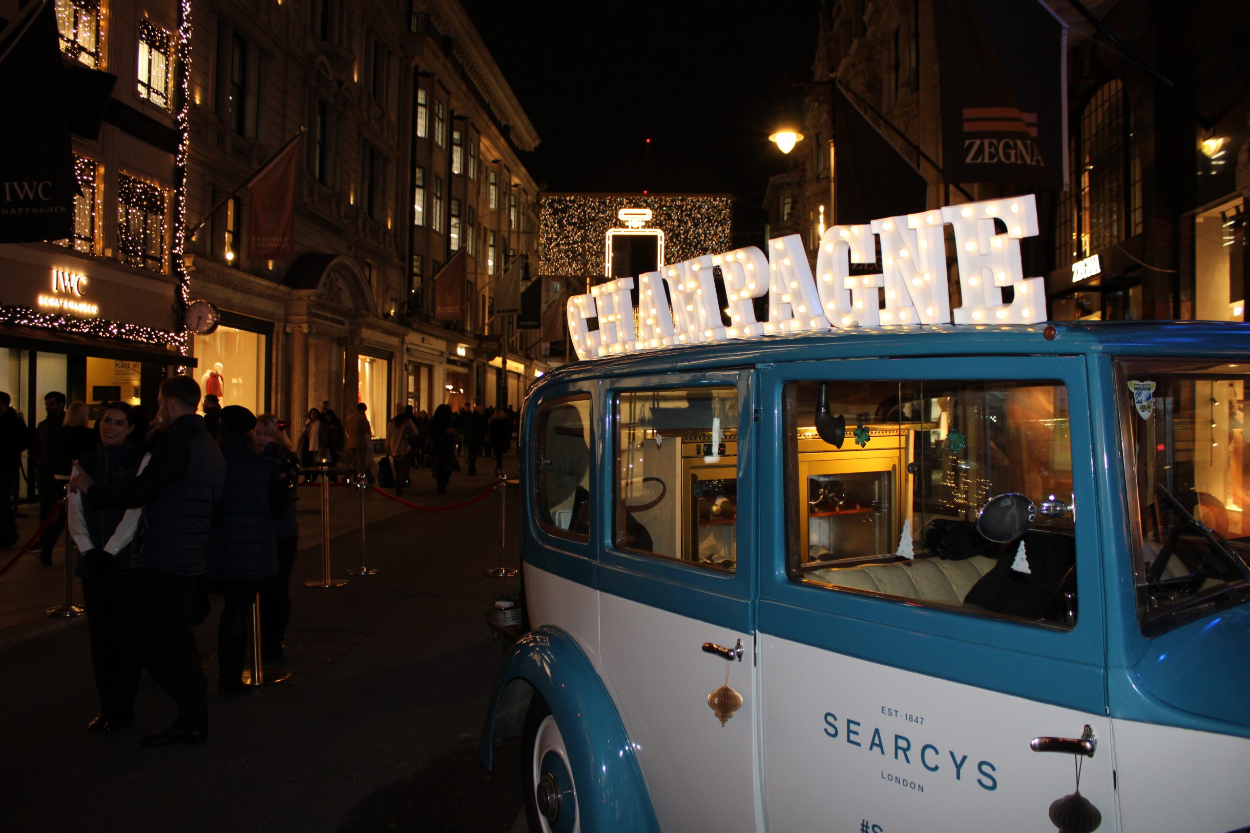 Chanel N°5 Light Installation on Bond Street - Searcys Events